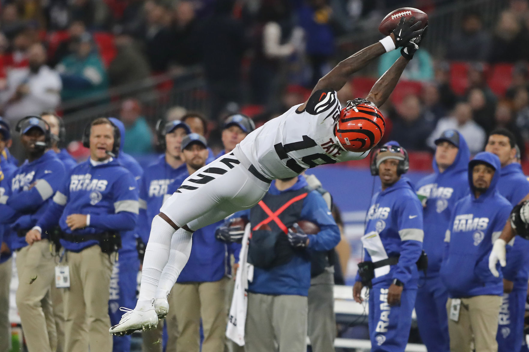 APTOPIX Bengals Rams Football